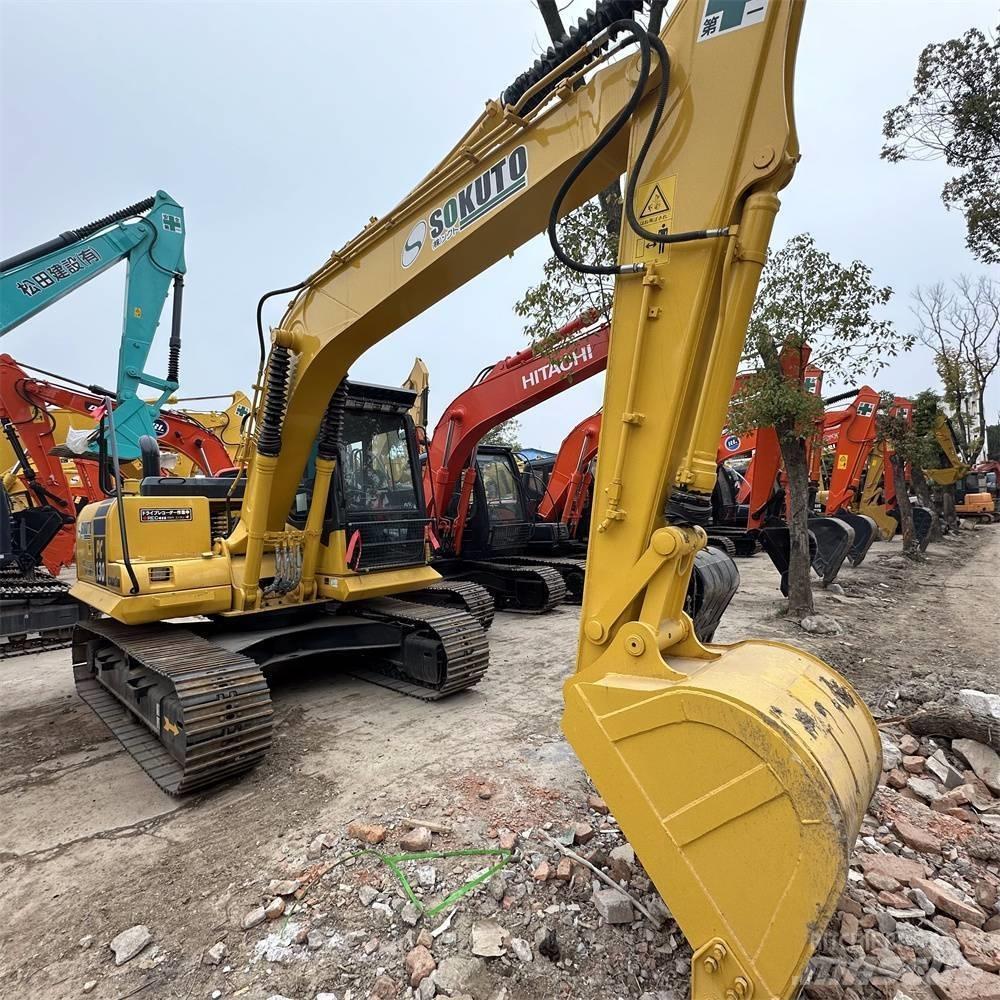 Komatsu PC 130-7 Roomikekskavaatorid