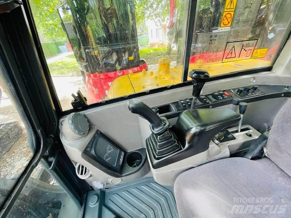 Volvo EX60 DL Miniekskavaatorid < 7 t
