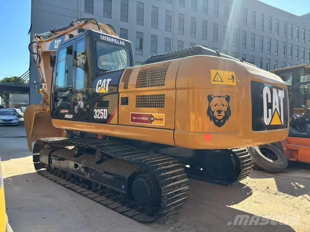 CAT 325 D Roomikekskavaatorid
