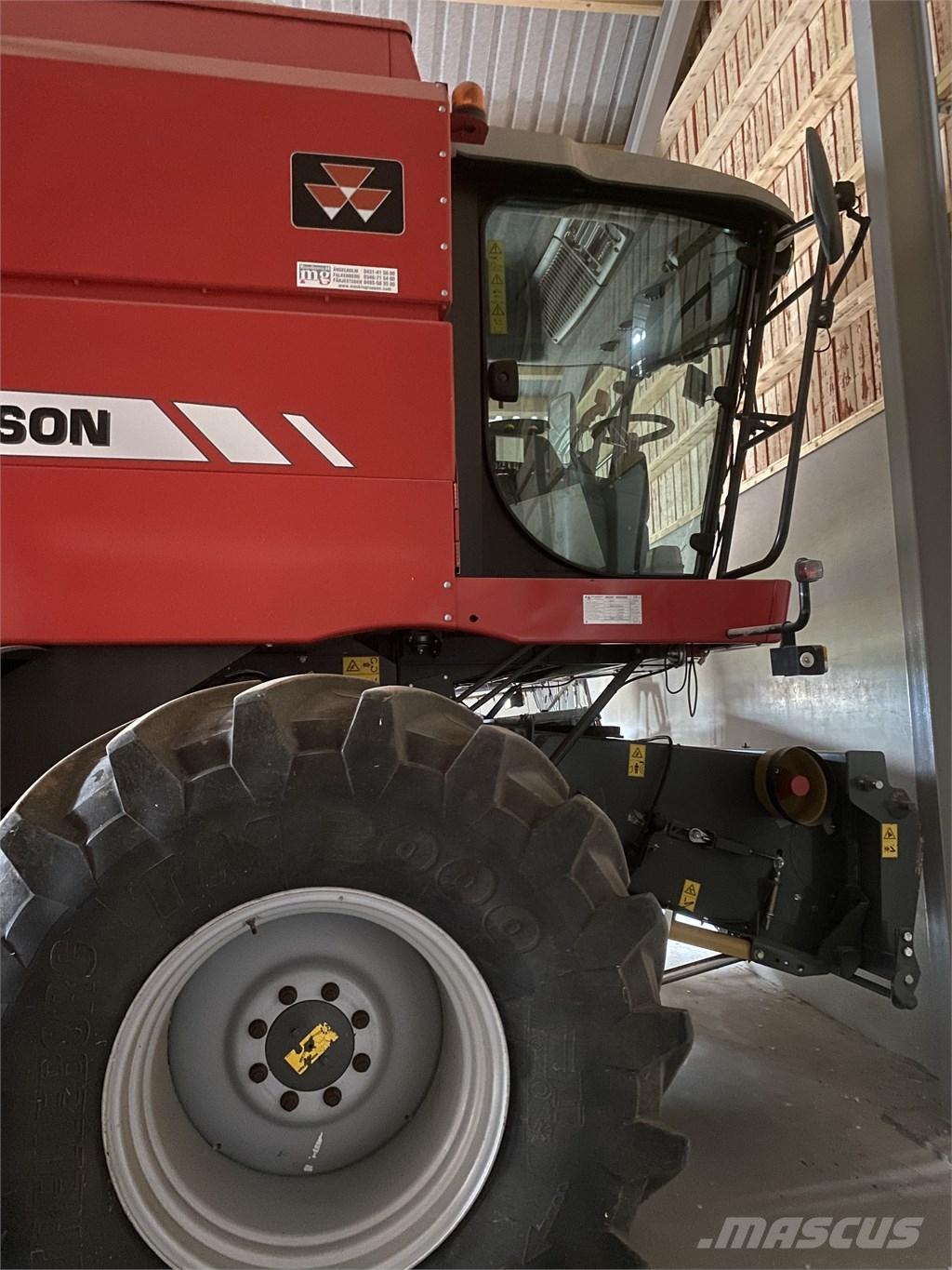 Massey Ferguson 7244 Teraviljakombainid