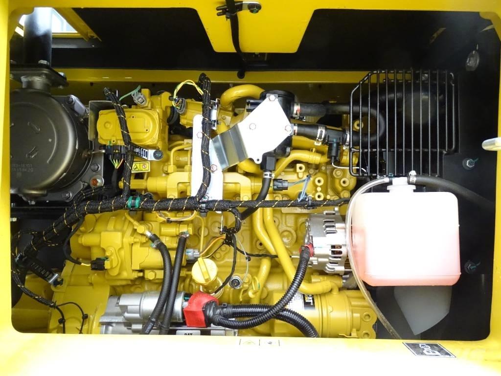 CAT 310 Roomikekskavaatorid
