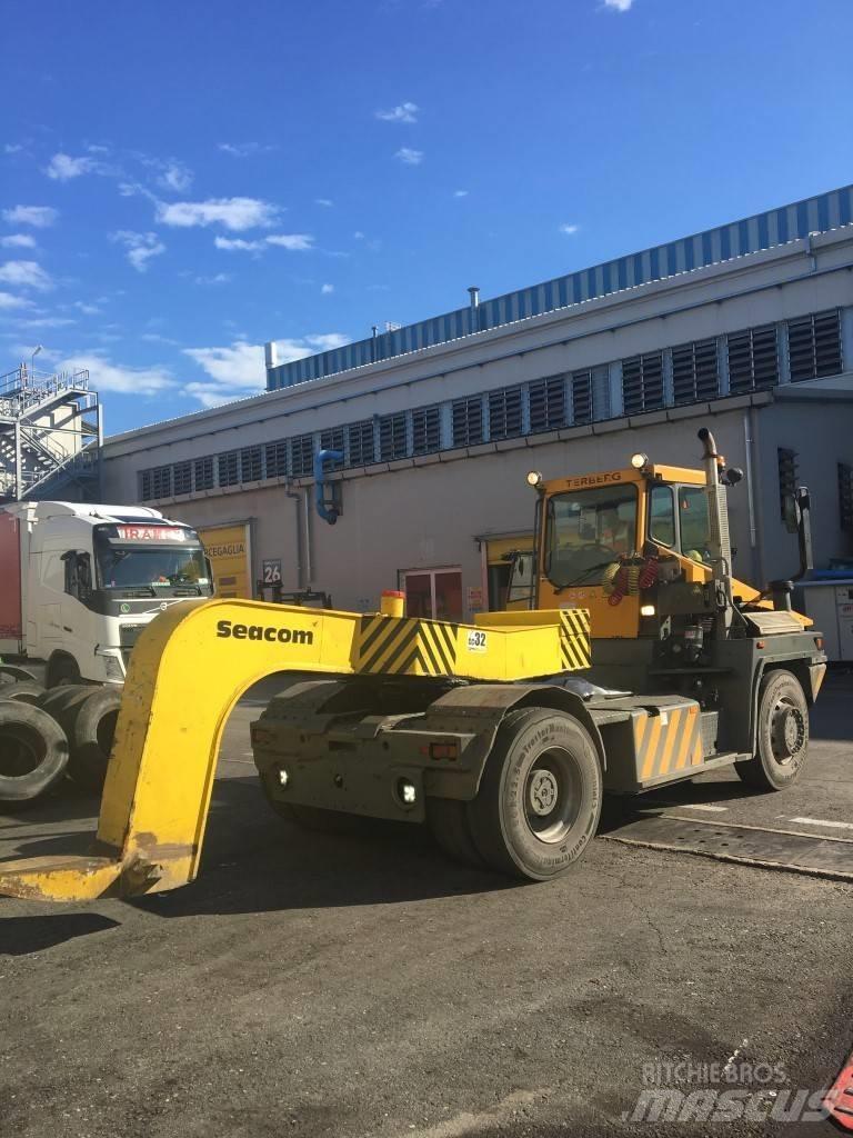 Terberg RT222 Terminalivedukid