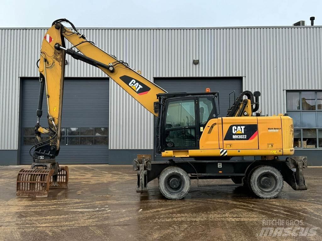 CAT MH3022 Materjalikäitlusmasinad