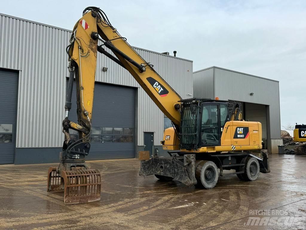 CAT MH3022 Materjalikäitlusmasinad