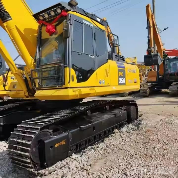 Komatsu PC350 Roomikekskavaatorid