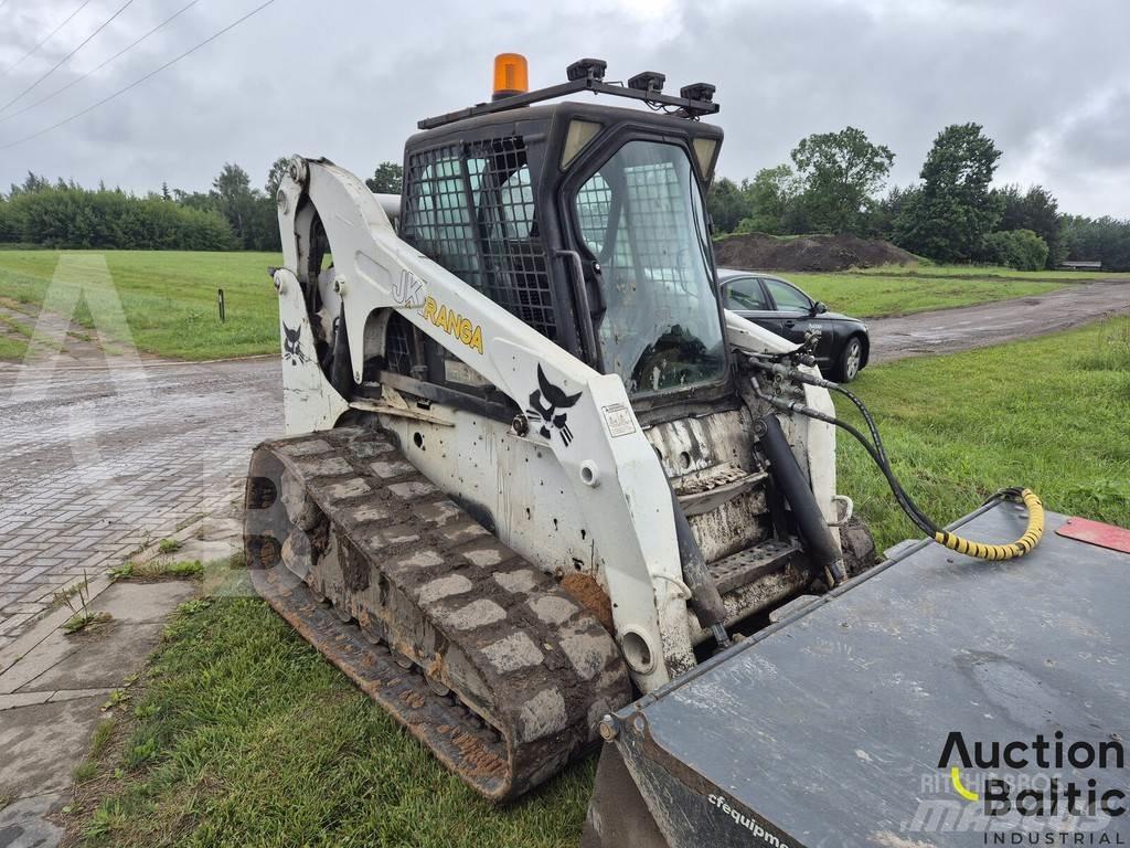 Bobcat T 320 Roomiklaadurid
