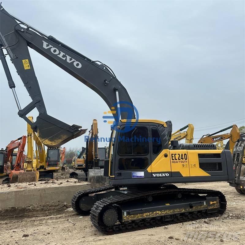 Volvo EC 240 Roomikekskavaatorid
