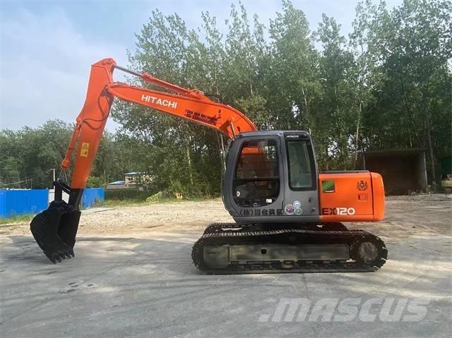 Hitachi EX120 Roomikekskavaatorid