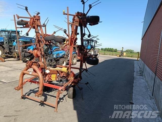 Kuhn GF8501 MH Vaalutid ja kaarutid