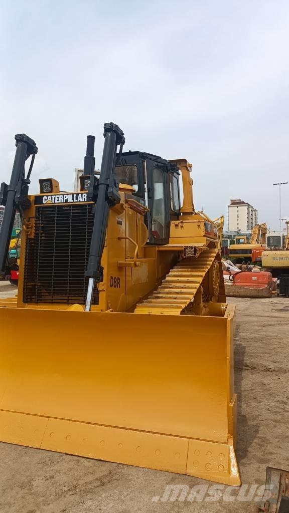 CAT D 8 R Buldooserid