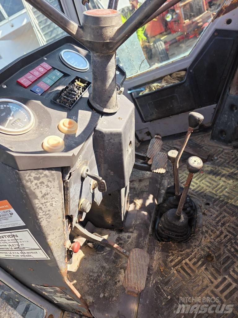 Massey Ferguson 690 Traktorid