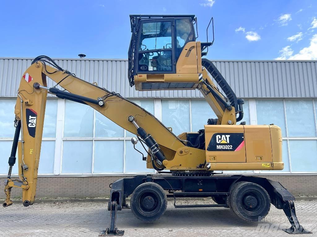 CAT MH 3022    2015    CE Materjalikäitlusmasinad