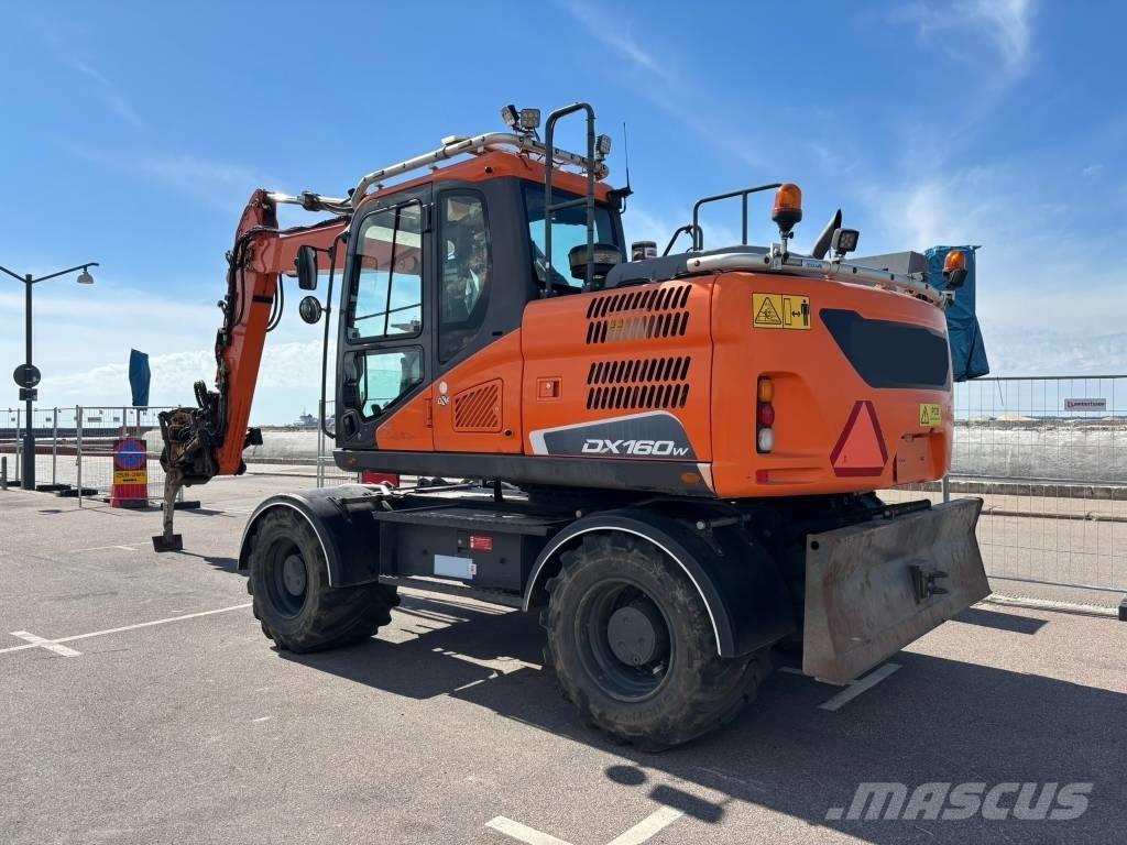 Doosan DX 160 W Ratasekskavaatorid