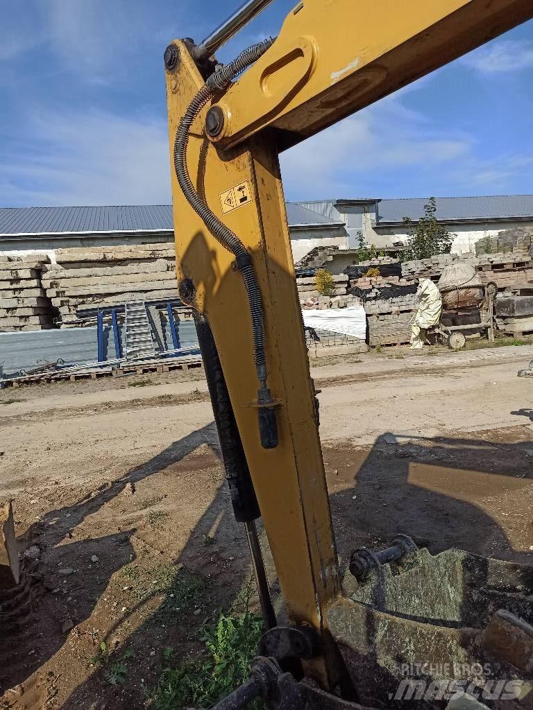 CAT 302.5 C Miniekskavaatorid < 7 t