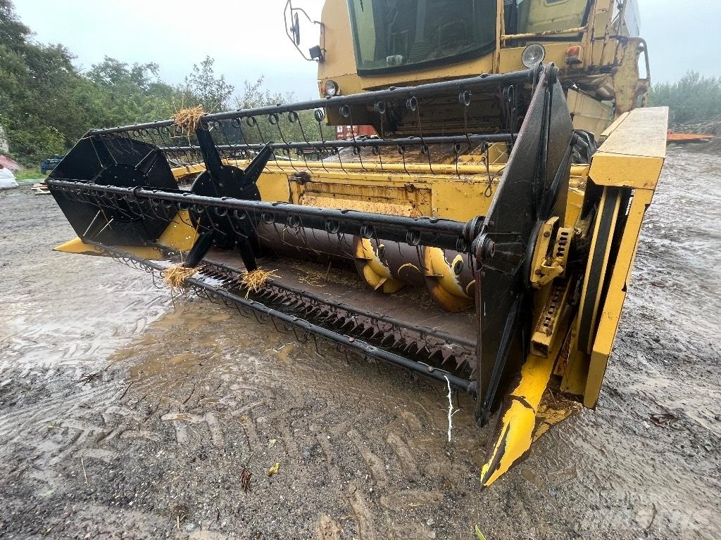 New Holland T56 Teraviljakombainid