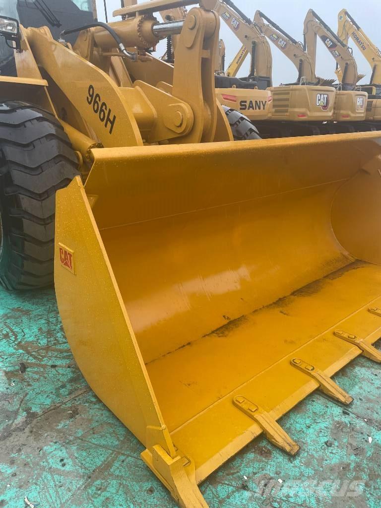 CAT 966 H Rataslaadurid