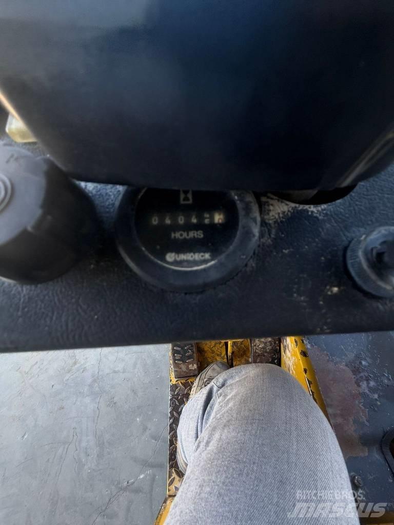 Dumec BT 1400 Betoonisegistid
