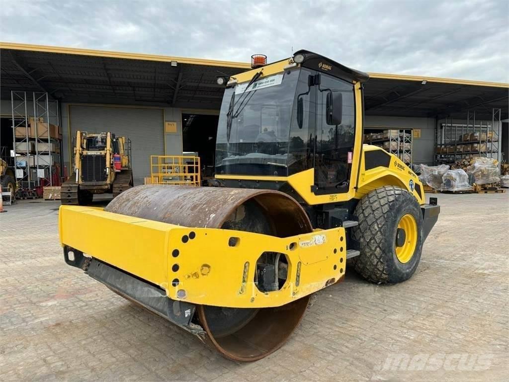 BMW 213D Ühe trumliga rullid