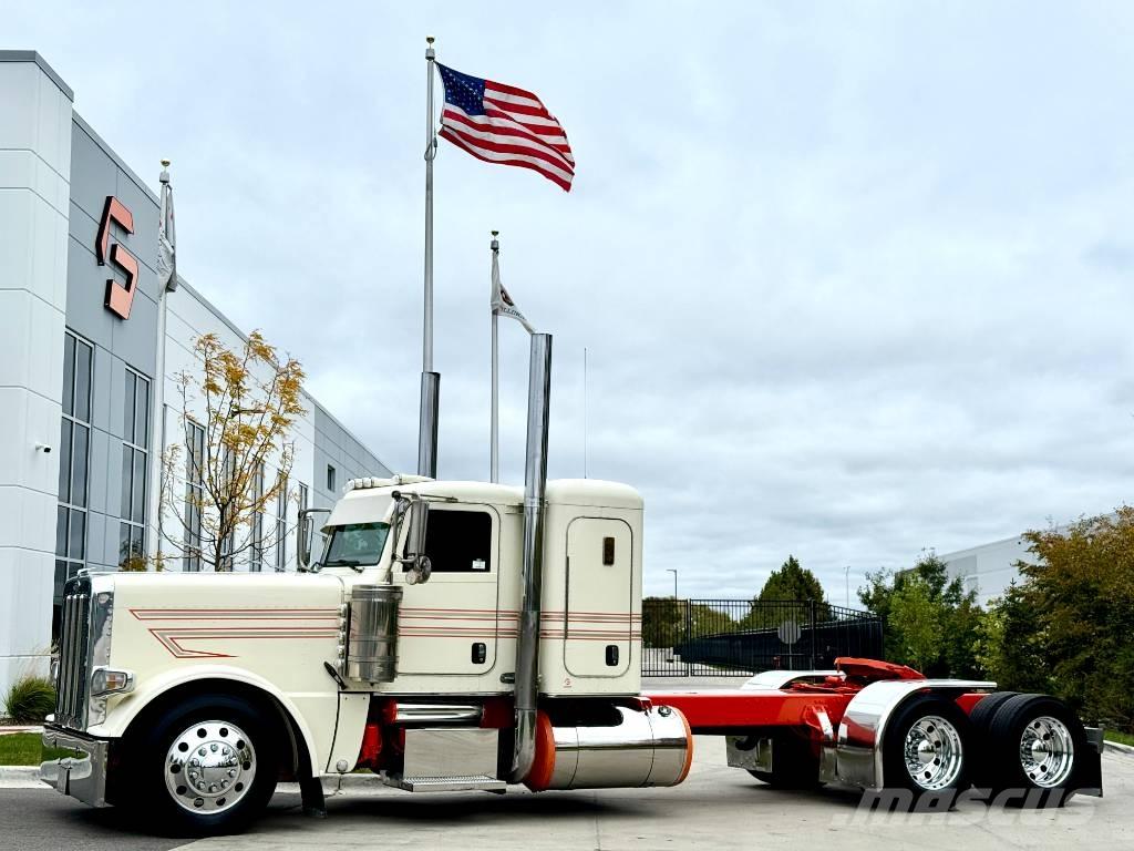 Peterbilt 389 Sadulveokid