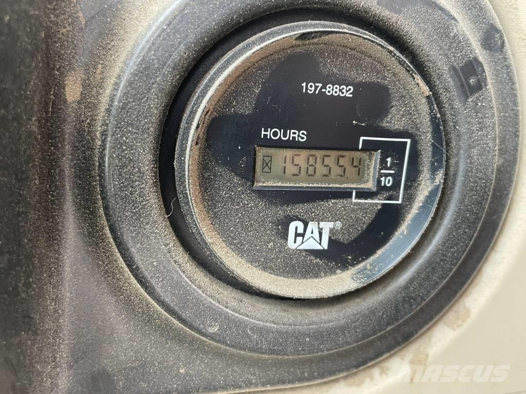 CAT M 318 C MH Materjalikäitlusmasinad