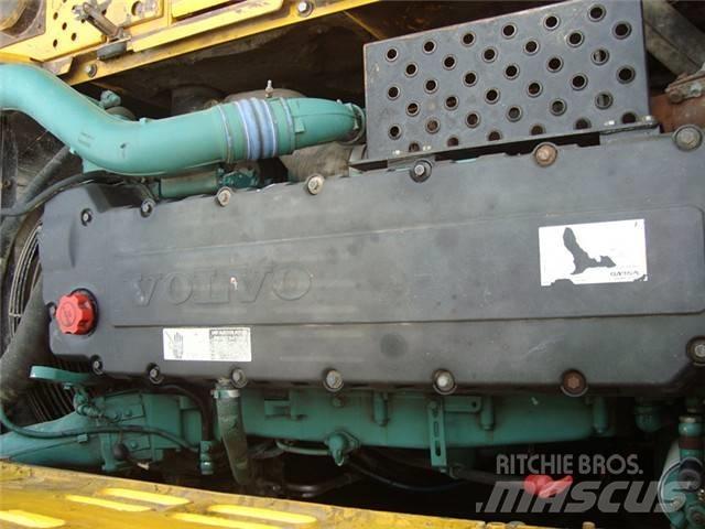 Volvo EC 460 B LC Roomikekskavaatorid