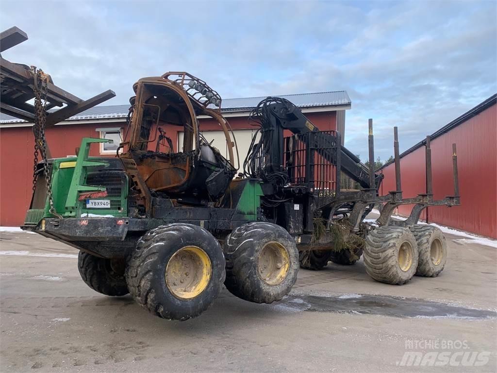 John Deere 1010E Forwarderid