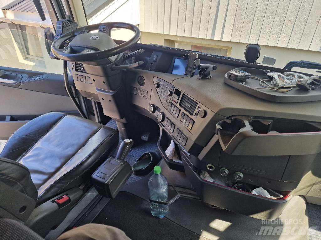 Volvo FH 8X4 Konksliftveokid