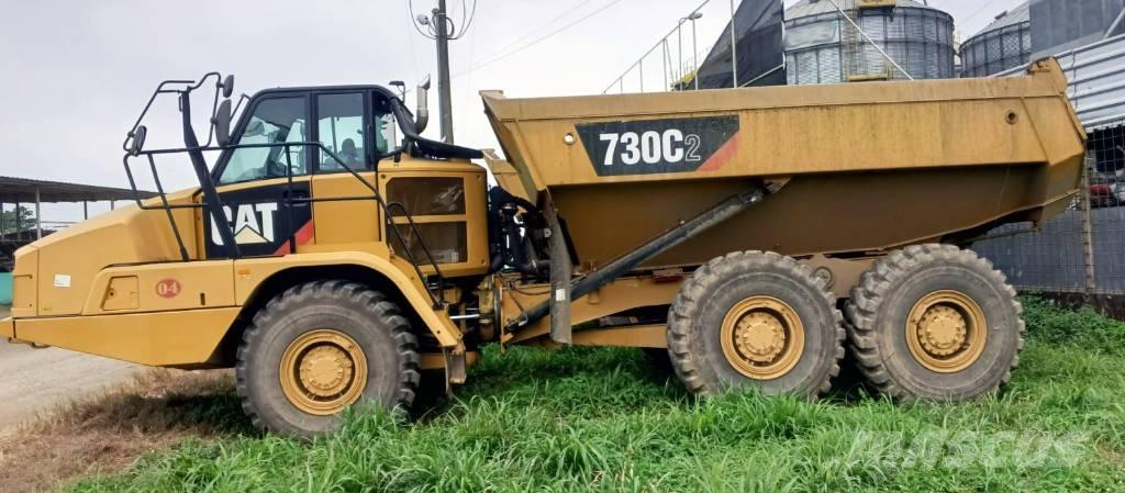 CAT 730 C 2 Liigendraamiga pinnaseveokid
