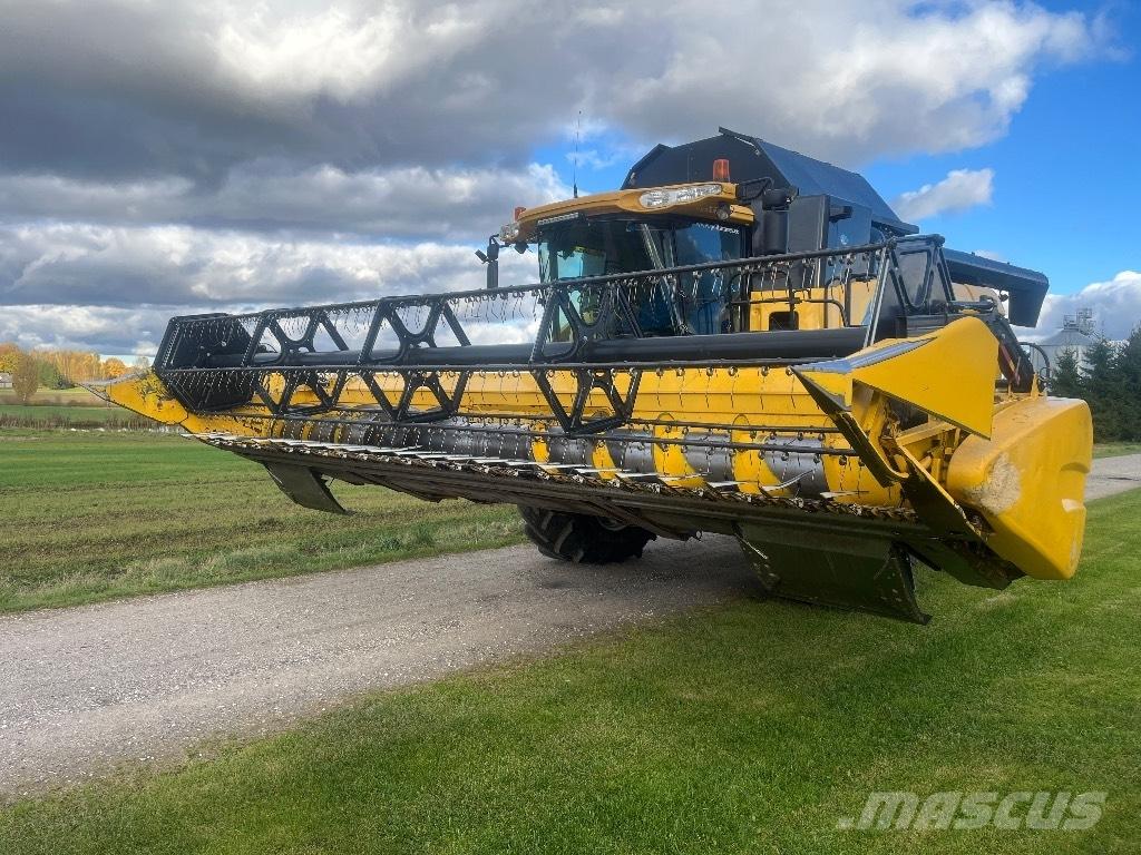 New Holland CX 8080 Teraviljakombainid