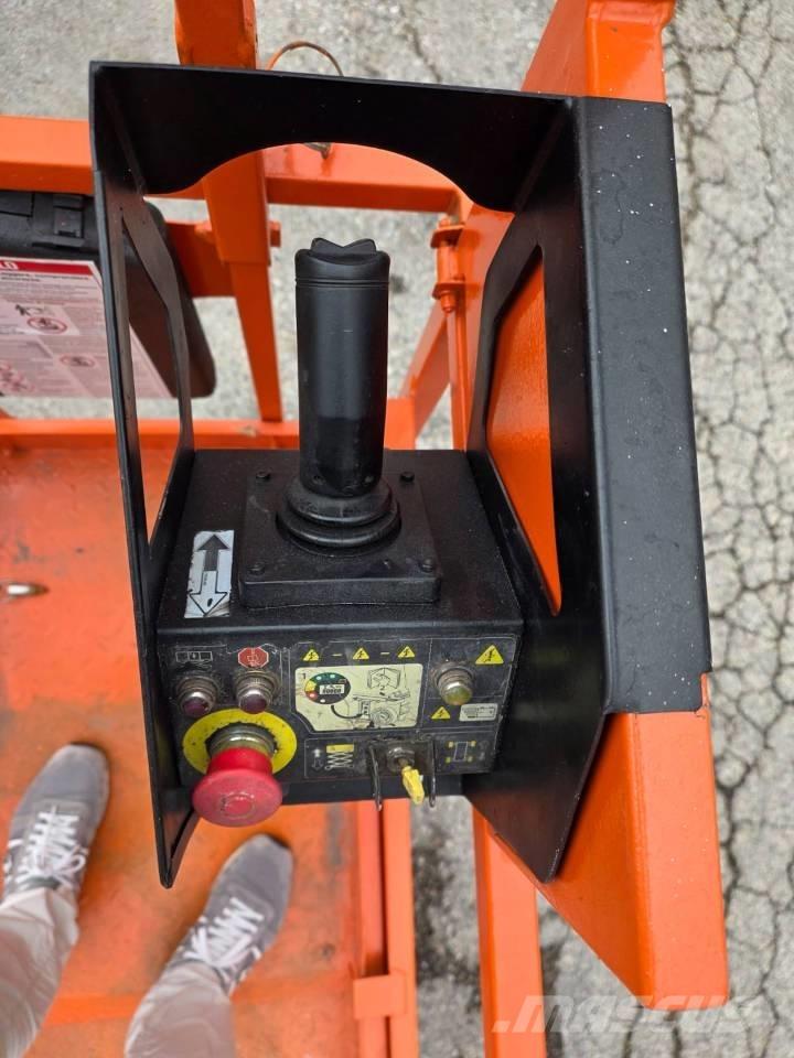 JLG 6 RS Käärtõstukid