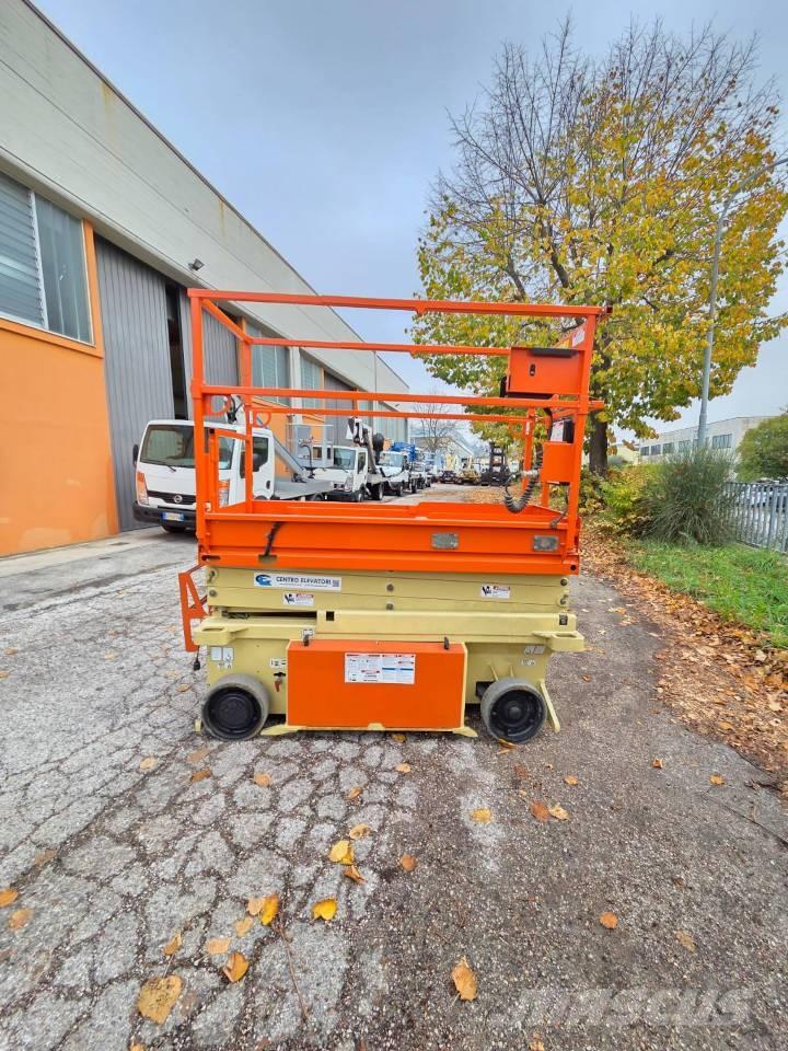 JLG 6 RS Käärtõstukid