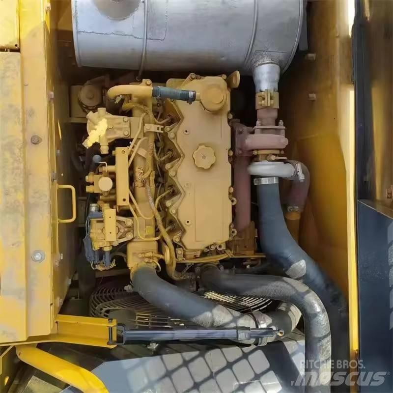 CAT 315 D Roomikekskavaatorid
