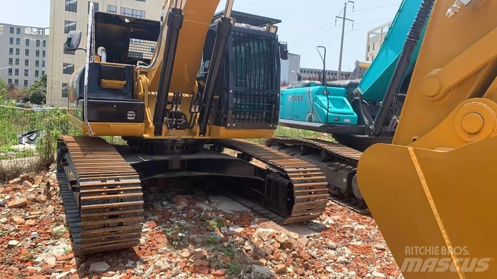 CAT 329 D Roomikekskavaatorid