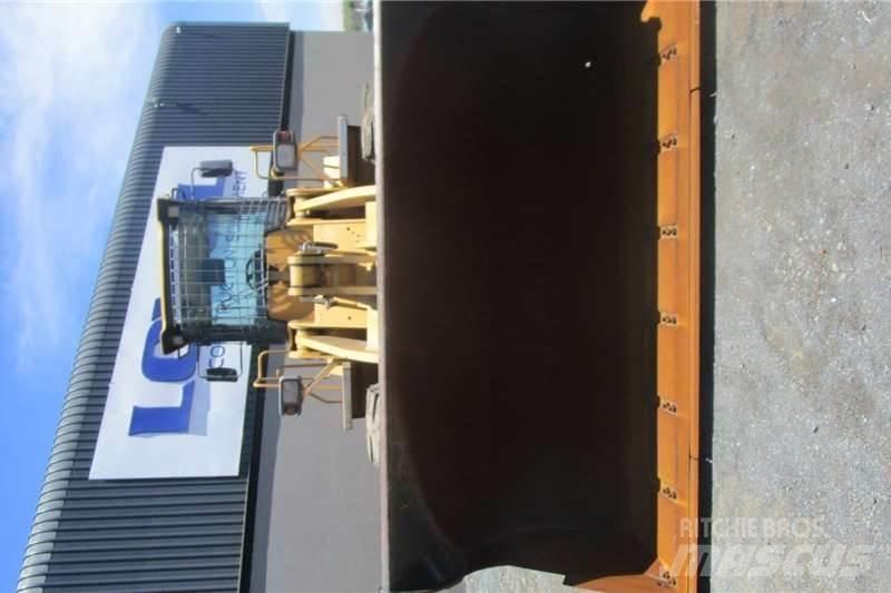 Lovol FL966F-II Rataslaadurid