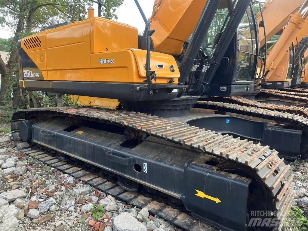 Hyundai R 260LC-9S Roomikekskavaatorid