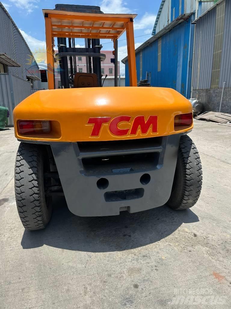TCM FD 100 Diiseltõstukid