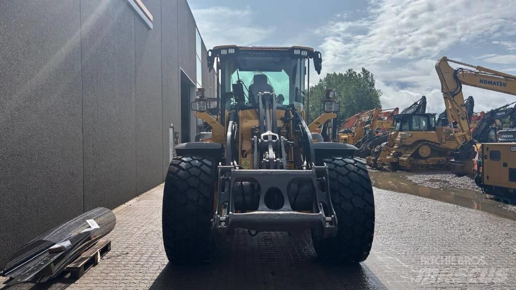Volvo L 90 H Rataslaadurid