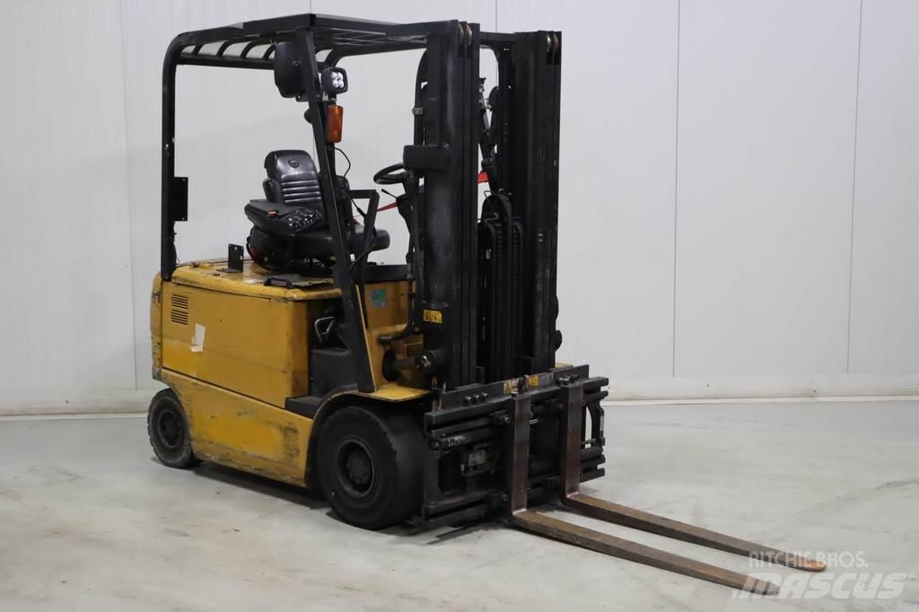 CAT EP25KPAC Elektritõstukid