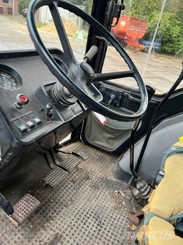 Case IH 745 XL Traktorid