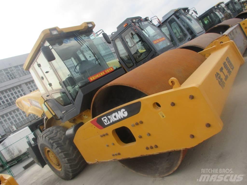 XCMG XS 263 J Ühe trumliga rullid