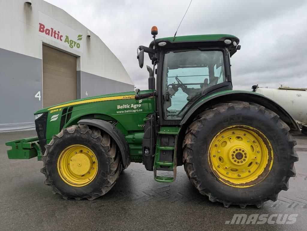 John Deere 8345 R Traktorid