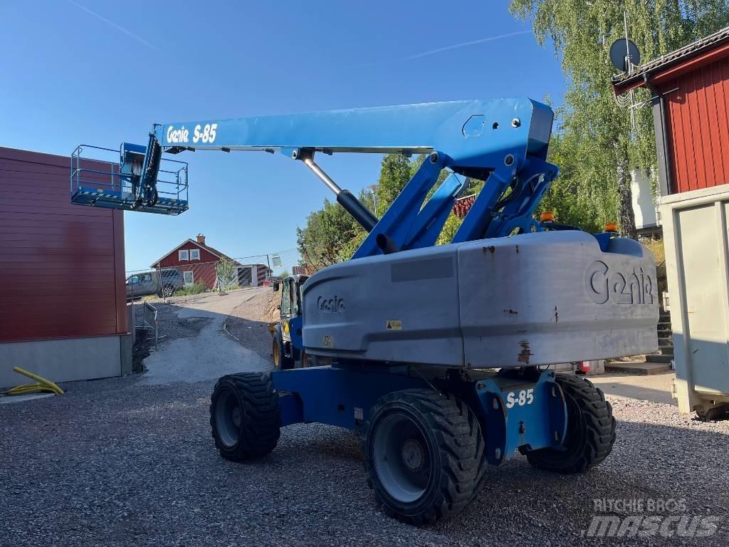 Genie S 85 Teleskoop poomtõstukid