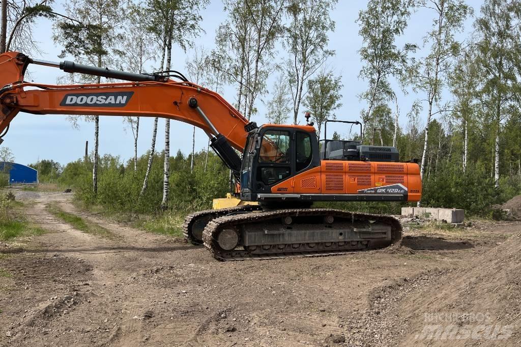 Doosan DX 420 LC Roomikekskavaatorid