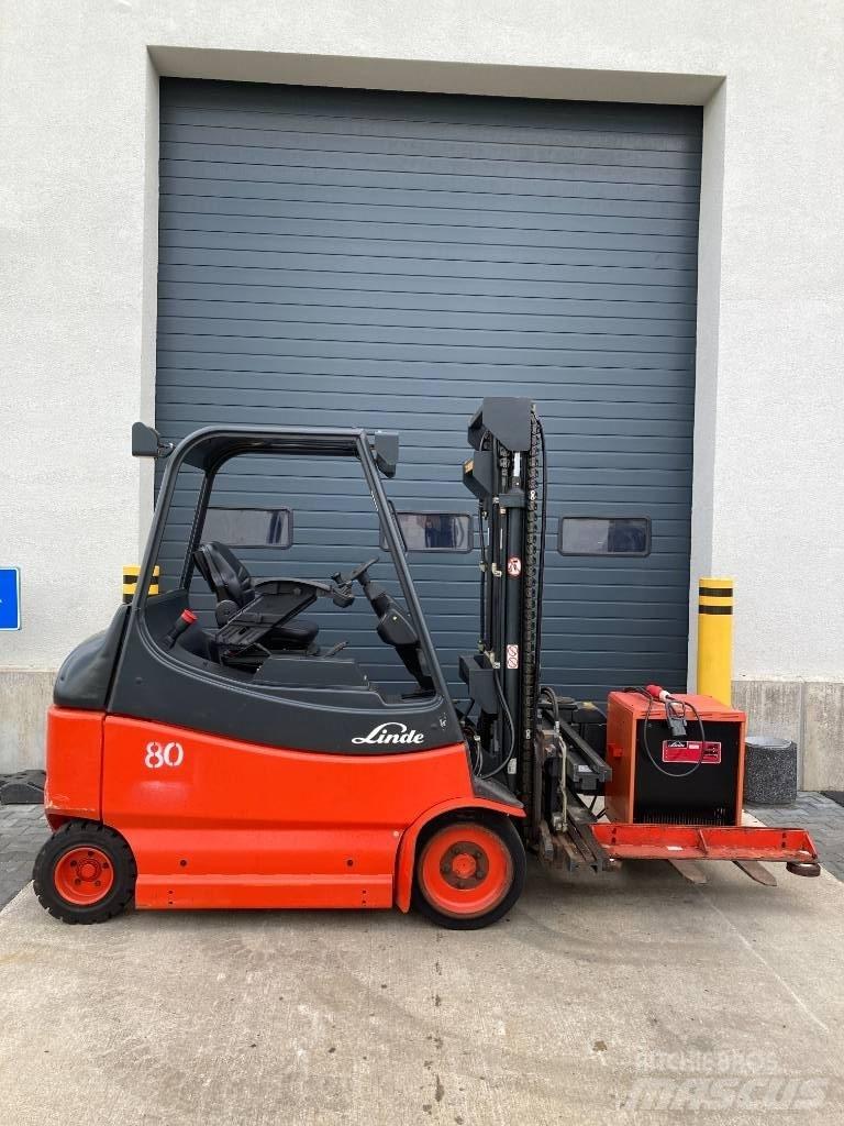 Linde E25/600/336 Kitsa vahekäigu tõstukid