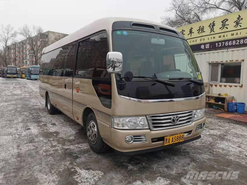 Toyota Coaster Bus Väikebussid