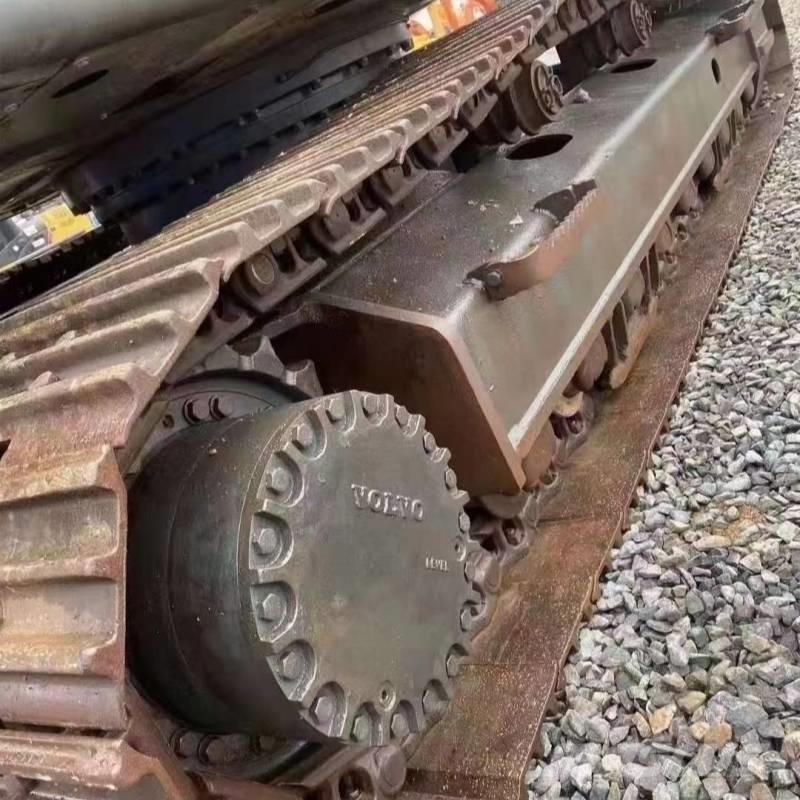 Volvo EC 360 Roomikekskavaatorid