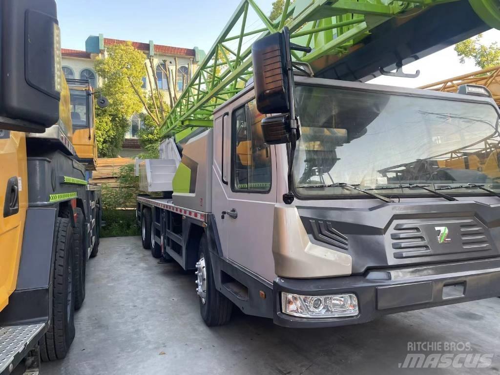 Zoomlion ZTC 251 V Maastikutõstukid