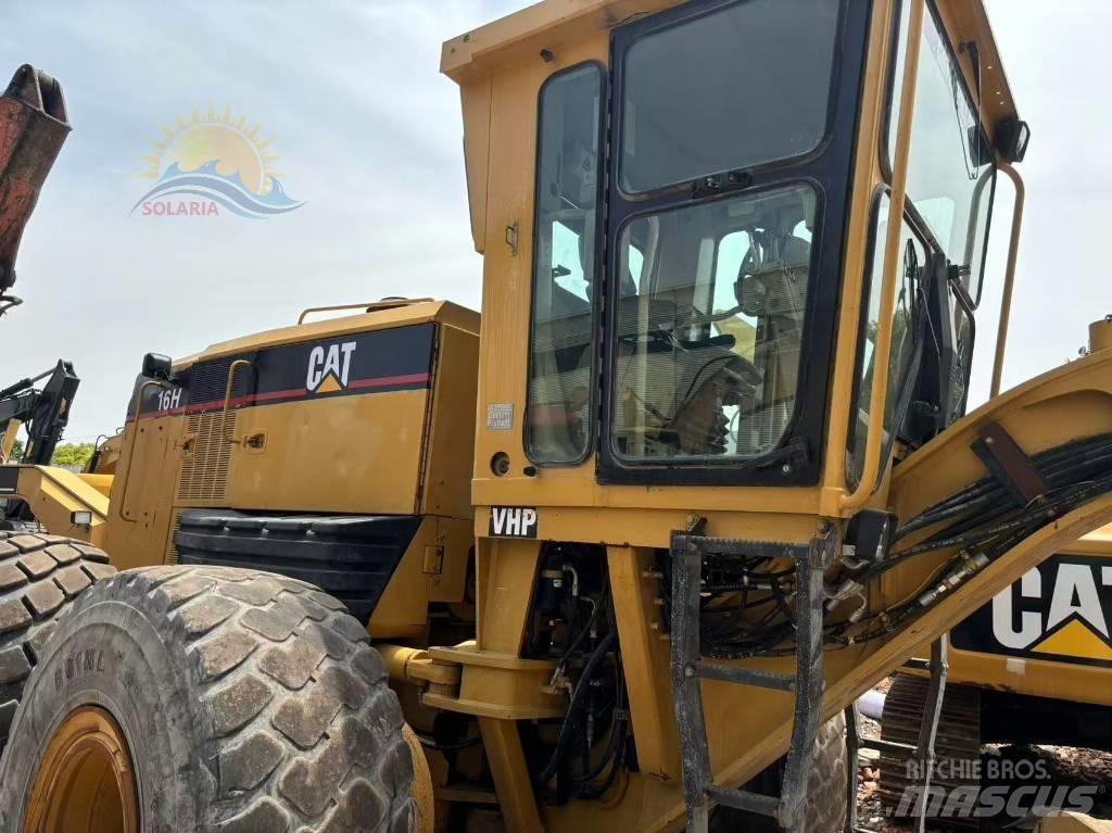 CAT 16 H Greiderid