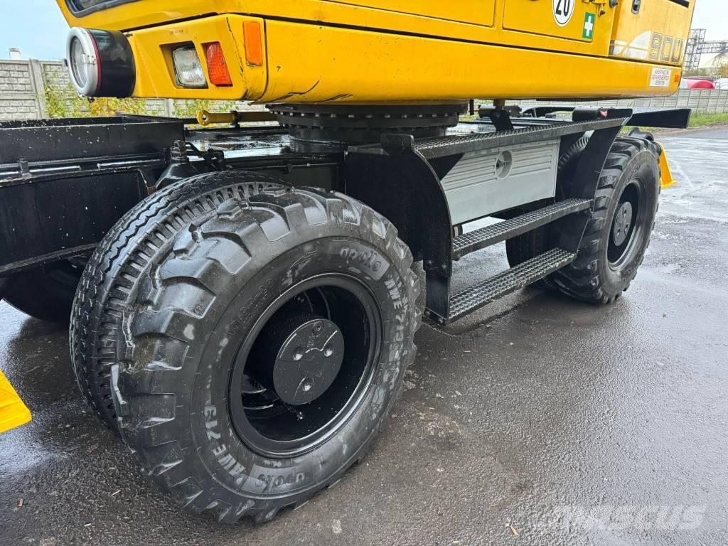 Liebherr A 900 C ZW Ratasekskavaatorid