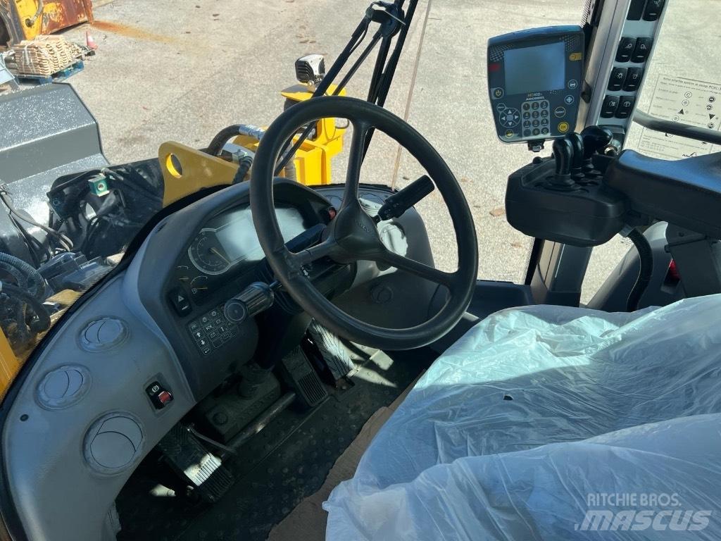 Volvo L 120 H Rataslaadurid